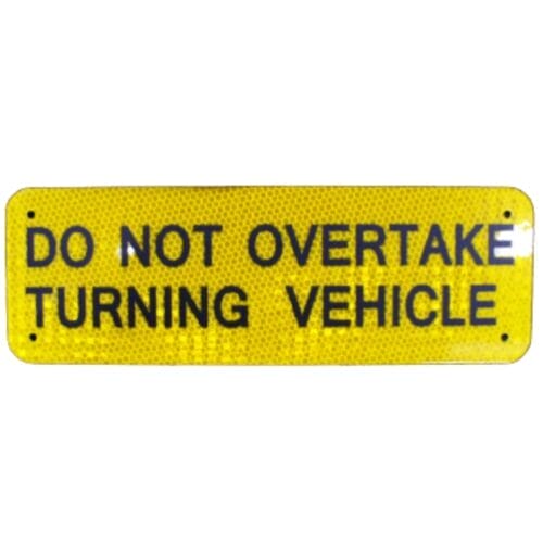Marker Do Not Overtake 300X100 Sticker Class 1