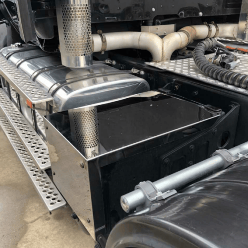 Stainless Steel Battery Box Cover To Suit Kenworth T610 Day Cab - Image 4