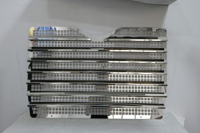 Stainless Steel Grill suitable for Mack Superliner