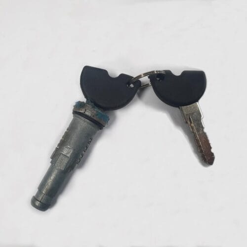 Door Lock and Key Left or Right To Suit Scania 4 & 5 Series R & P Cab - Image 2