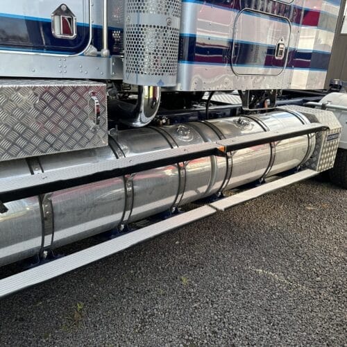 Aluminium Step 1285mm Left or Right Single - Image 2