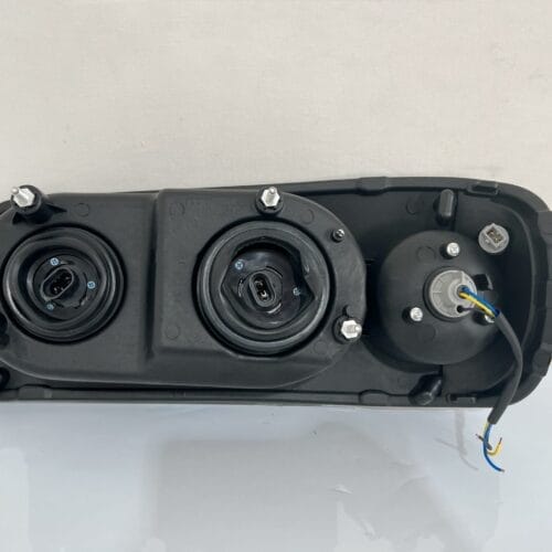 Headlight Right To Suit Mack Trident - Image 2