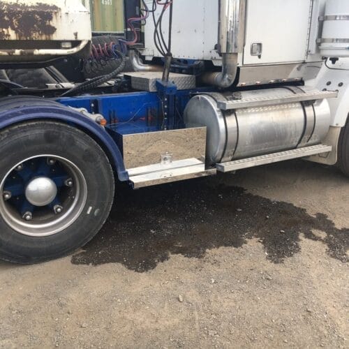 Stainless Steel Tool Box Pete Style - Image 3